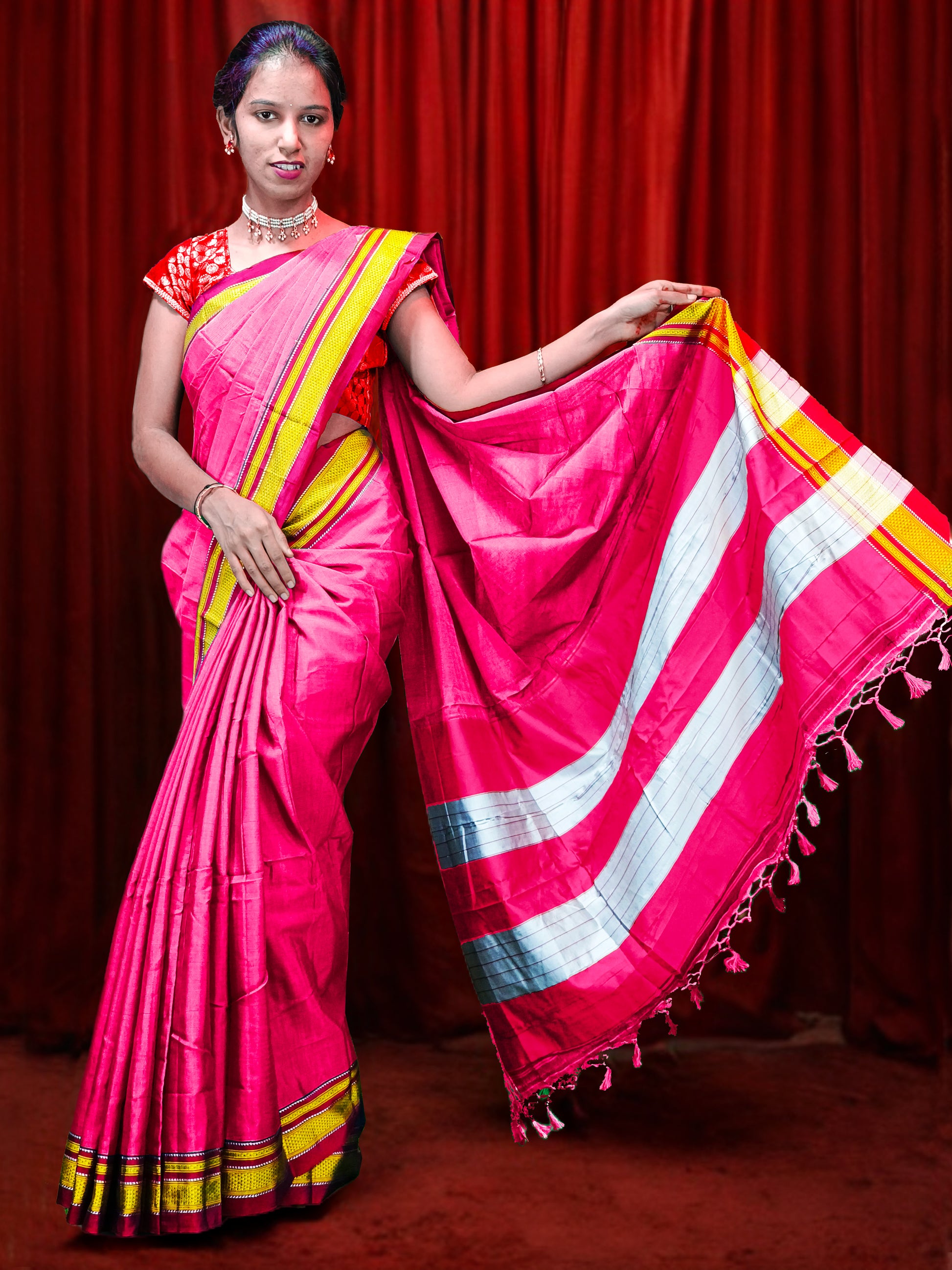 Irkal Cotton Saree for Women Phakkat Pink Saree Front View