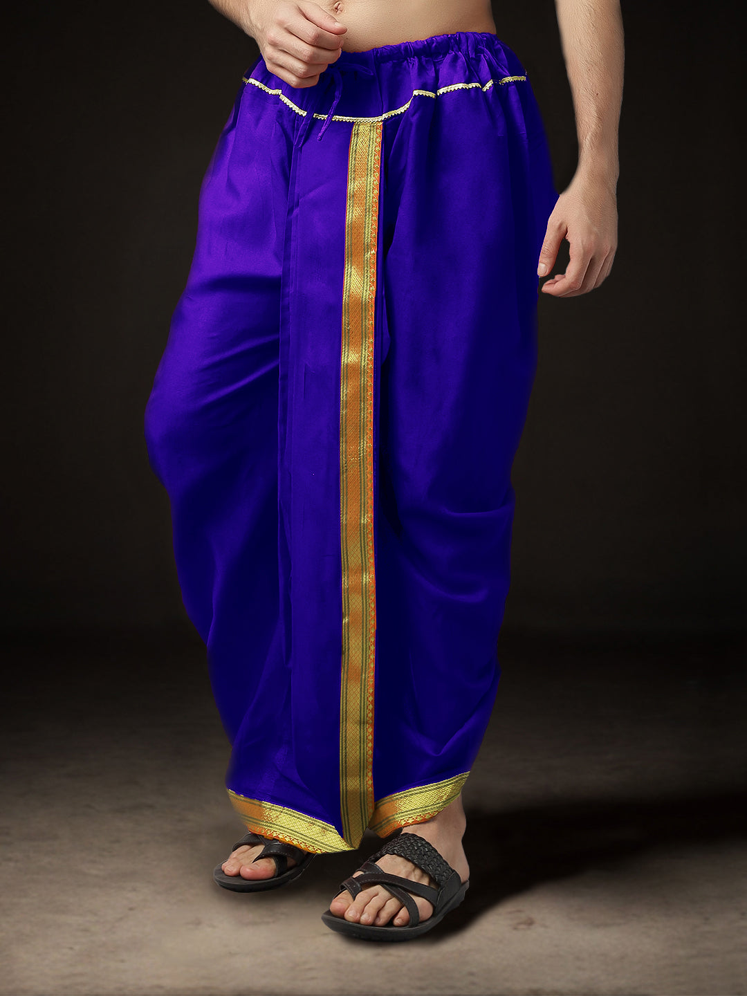 Readymade Dhoti for Men Pack of 2 Phakkat – Blue Dhoti Close-Up Fabric & Border Detail