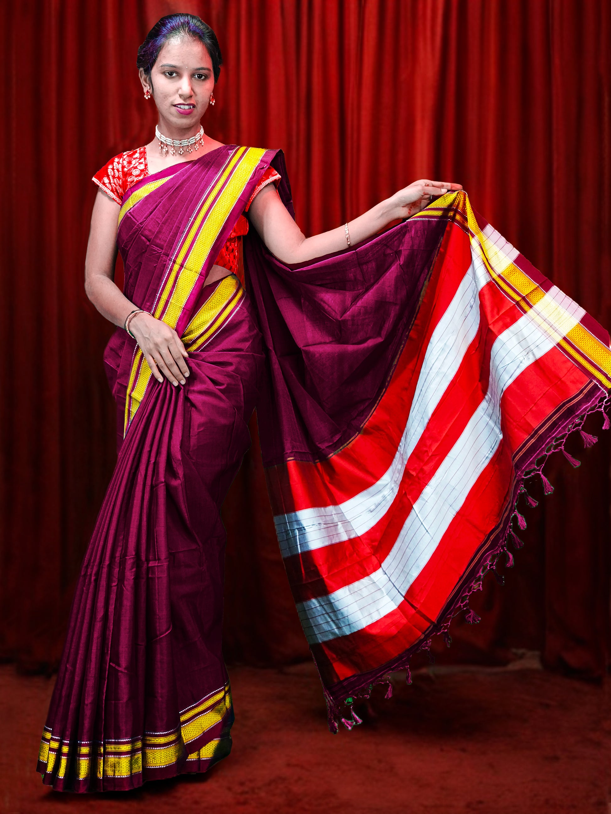Irkal Cotton Saree for Women Phakkat Maroon Saree Front View