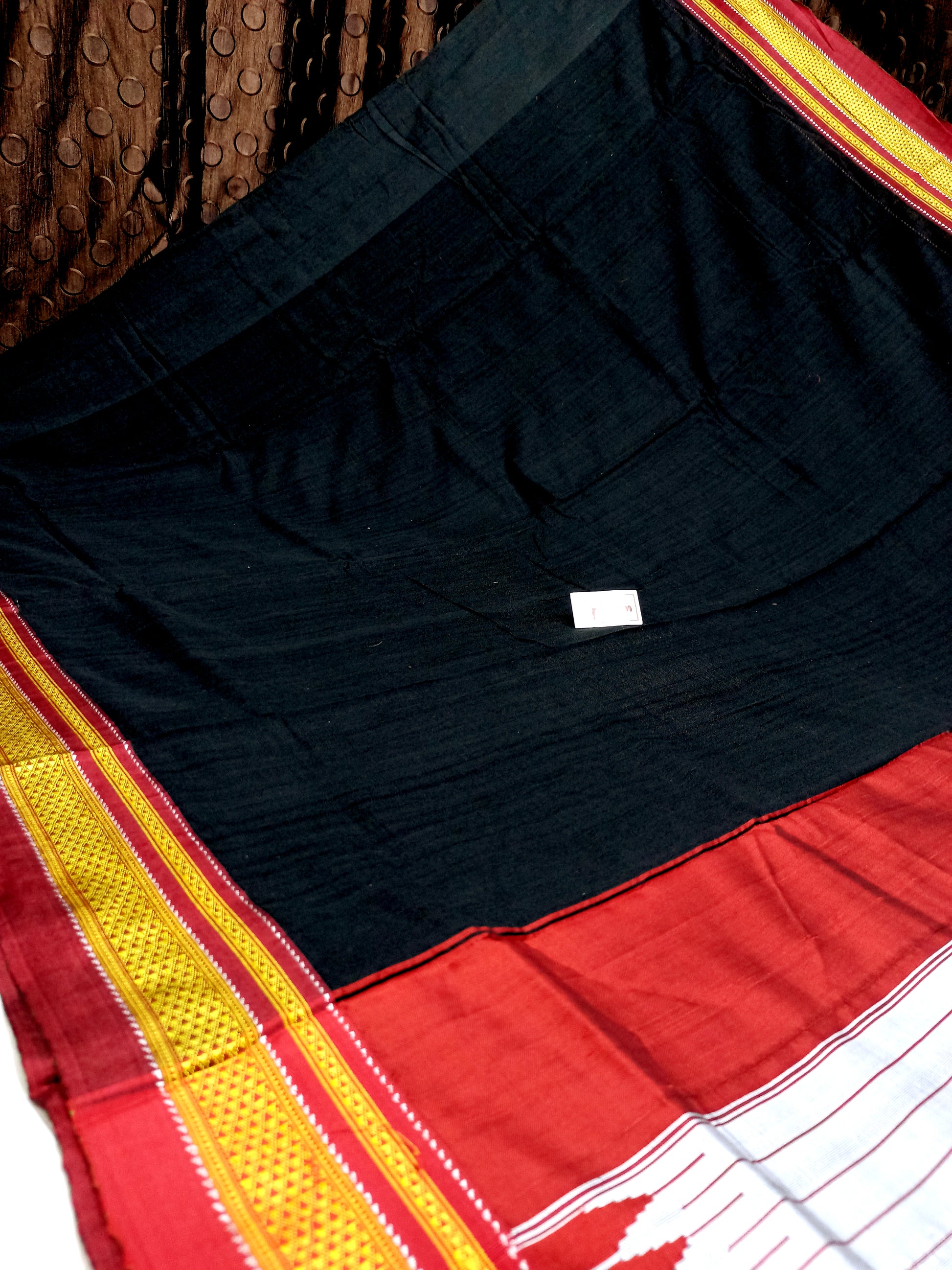 Irkal Cotton Saree for Women Phakkat Black Pallu View