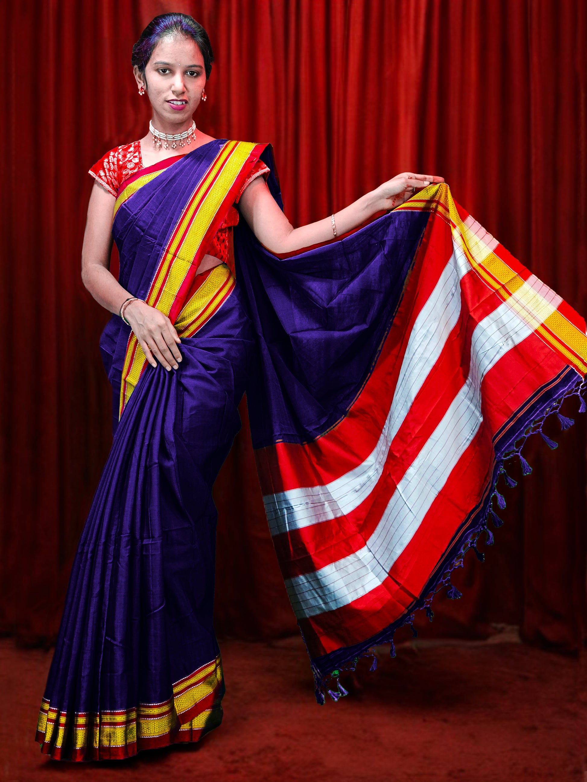 Irkal Cotton Saree for Women Phakkat Navy Blue Saree Front View