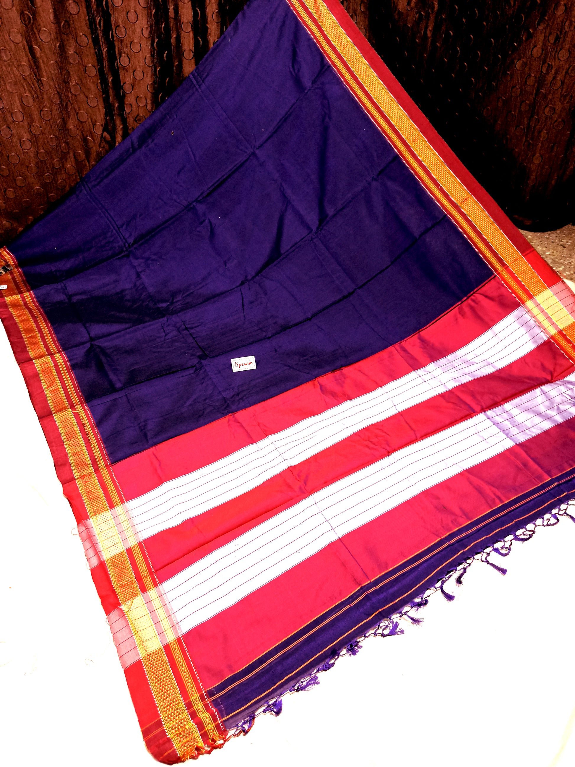Irkal Cotton Saree for Women Phakkat Navy Blue Border Close-up
