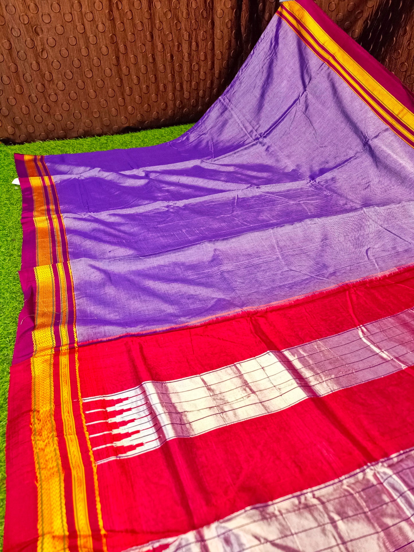 Irkal Cotton Saree for Women Phakkat Lavender Pallu View
