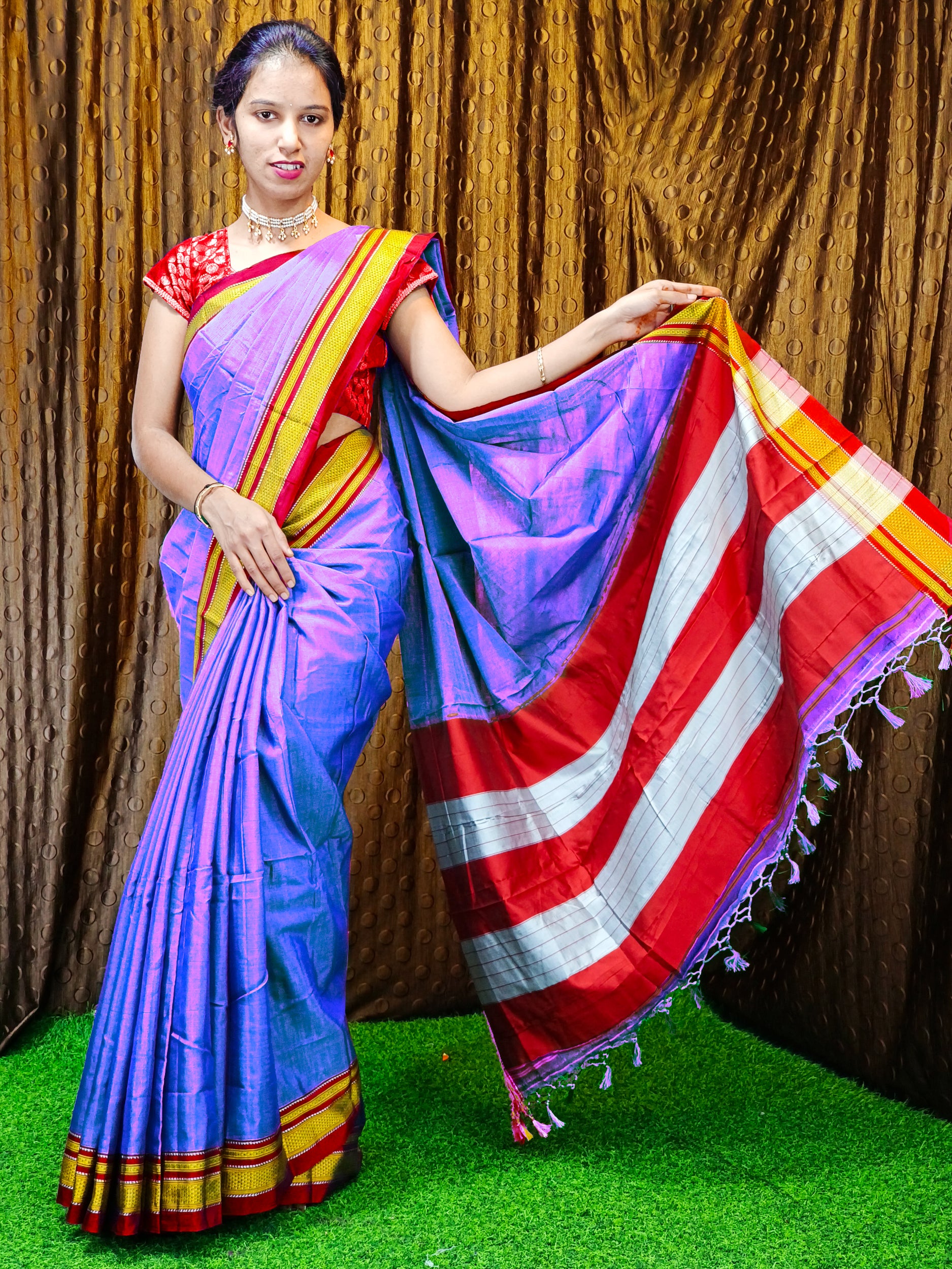 Irkal Cotton Saree for Women Phakkat Lavender Blouse Piece View