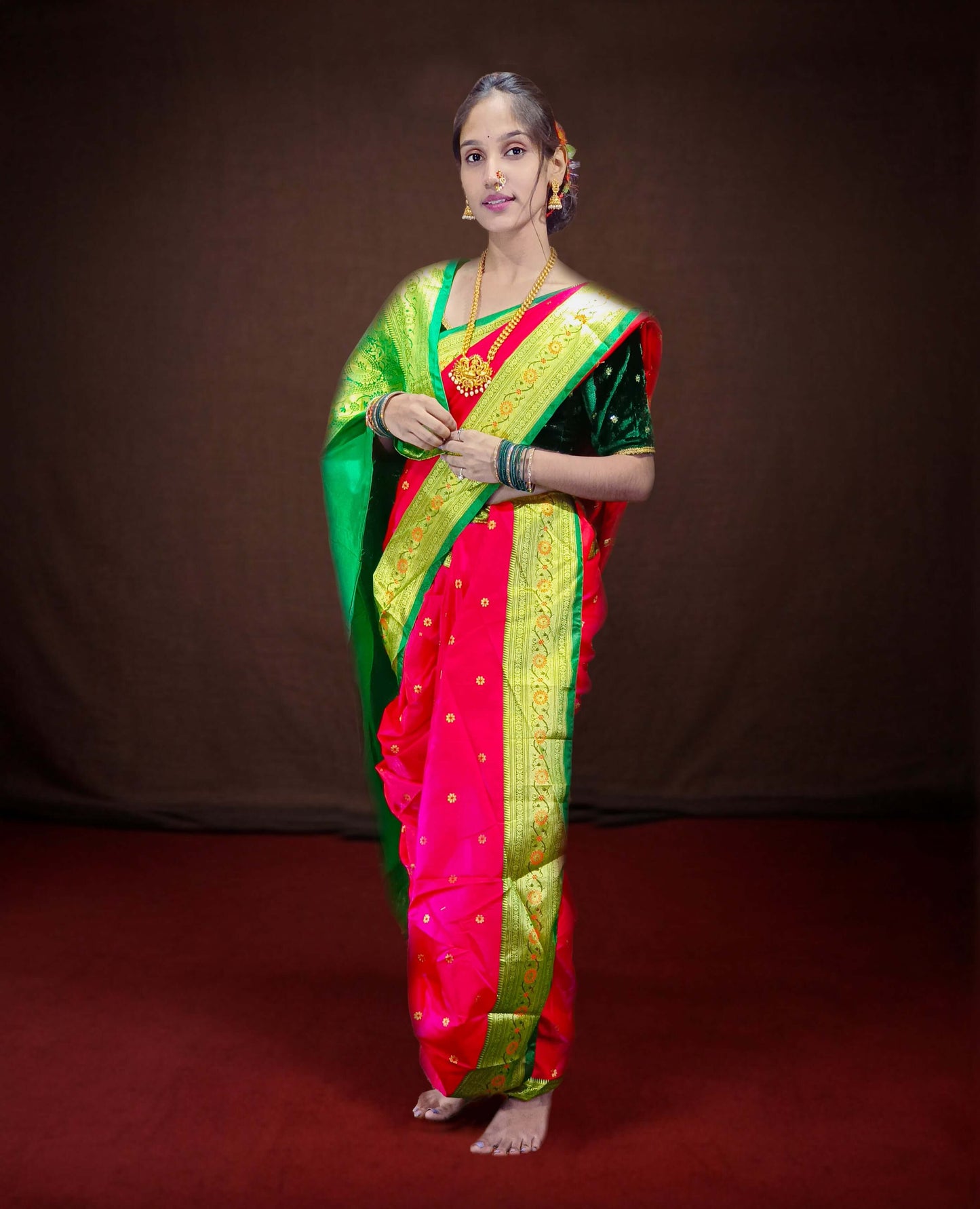 Ready-Made Nauvari Saree for Women Phakkat Bit Green Side View