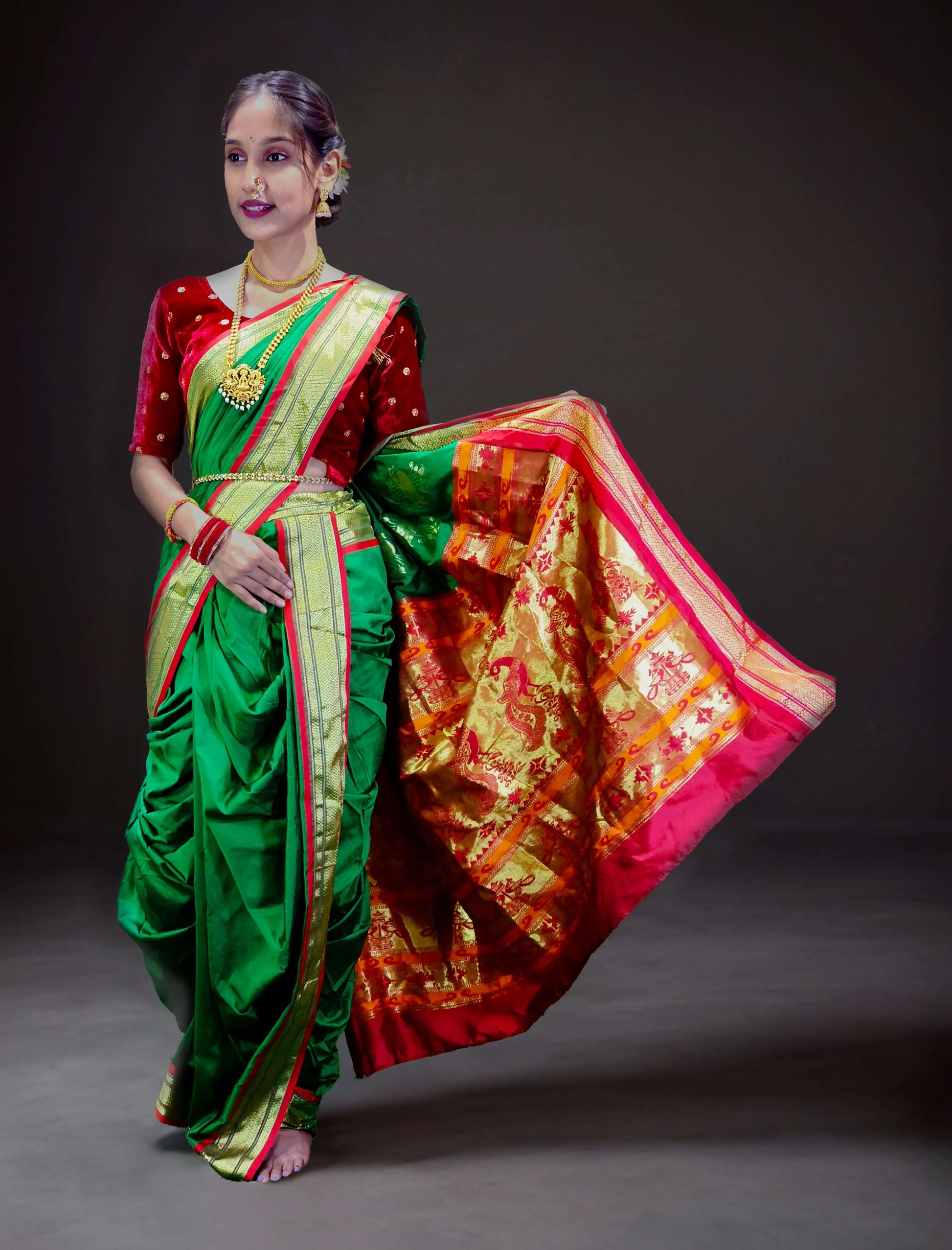 Ready-Made Nauvari Saree for Women Phakkat Green Saree Front View